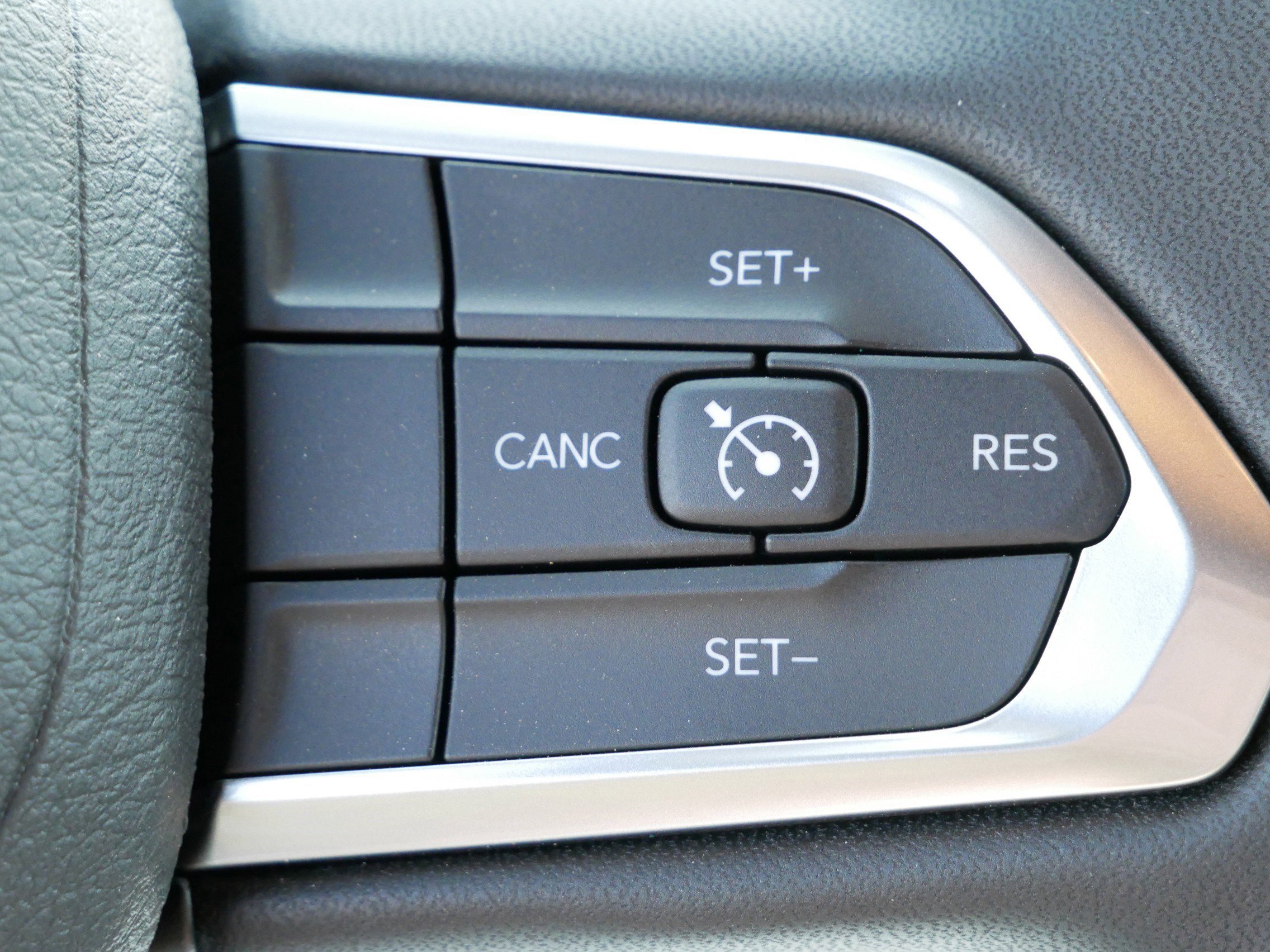 2025 Jeep Compass Latitude photo 15