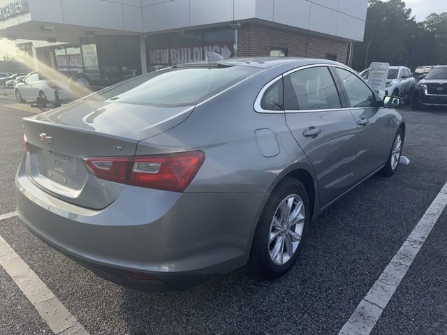 2023 Chevrolet Malibu 1LT photo 3