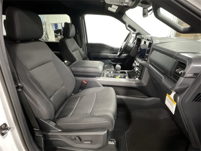 2025 Ford F-150 XLT photo 29