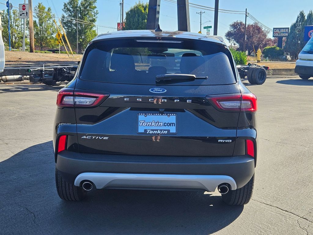 2023 Ford Escape Active photo 3
