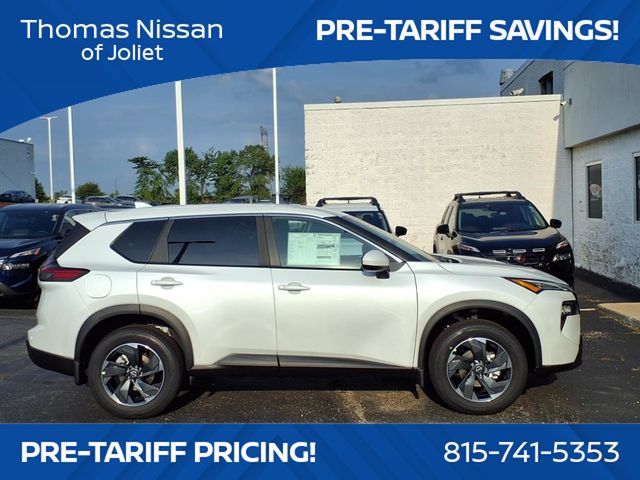 2026 Nissan Rogue SV photo 2