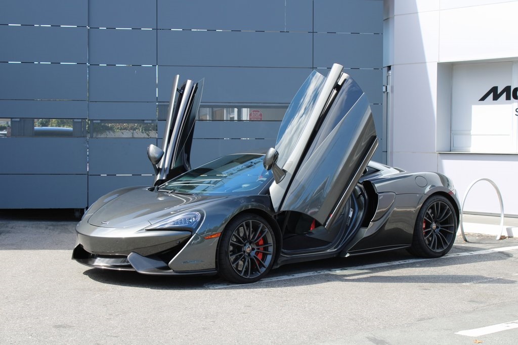 2017 McLaren 570S