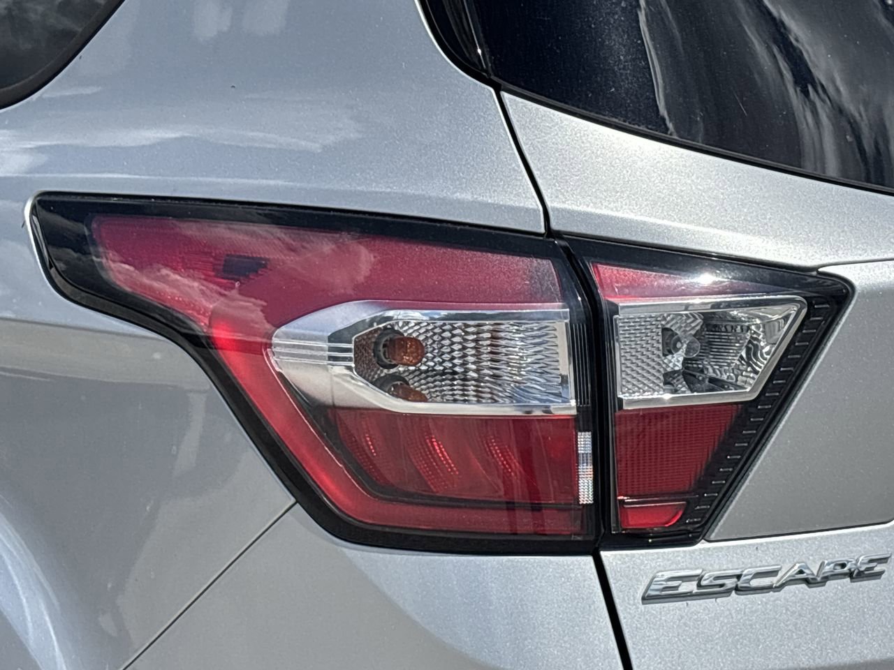 2017 Ford Escape S photo 7