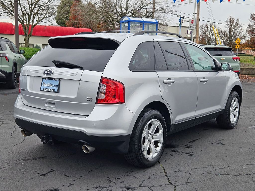 2013 Ford Edge SEL photo 4