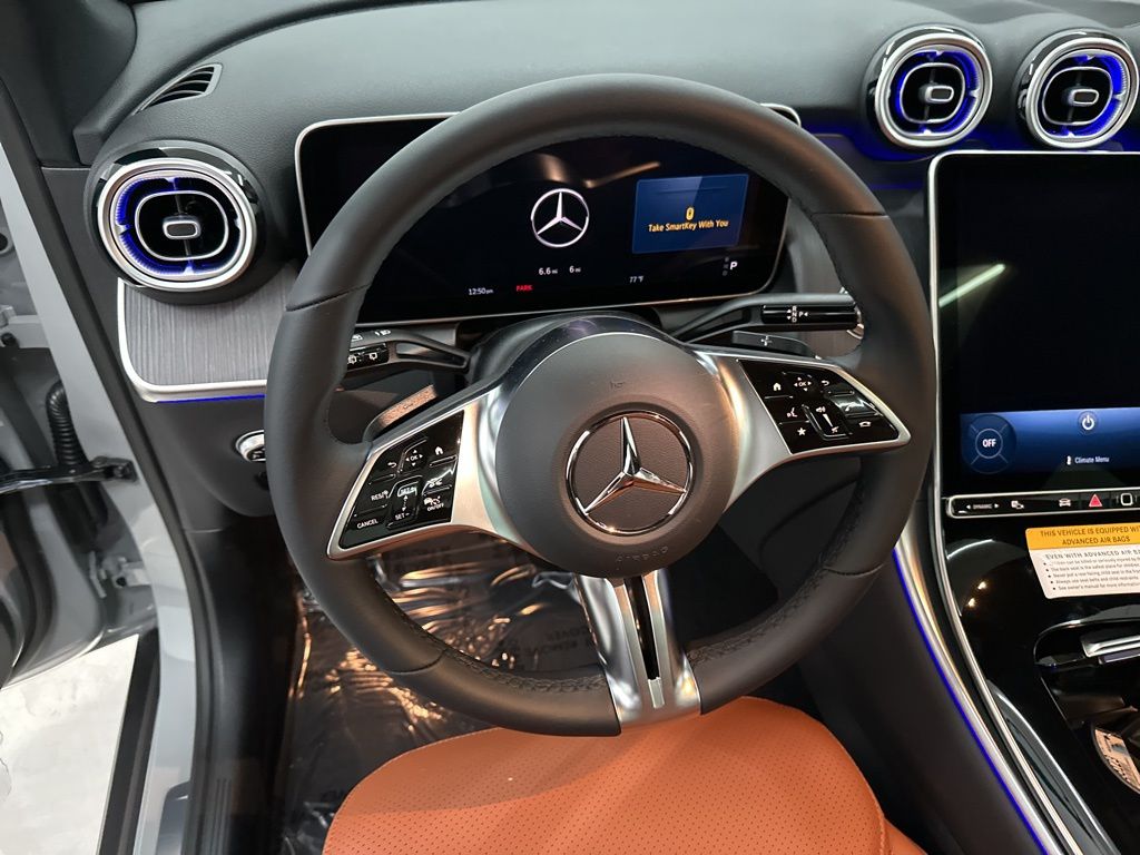 2026 Mercedes Benz GLC 300 photo 7