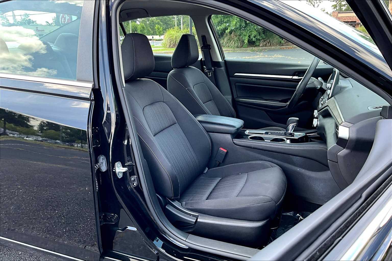 Image of Pre-Owned 2023 Nissan Altima 2.5 SV