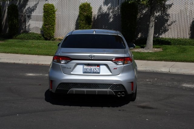 2020 Toyota Corolla SE photo 4