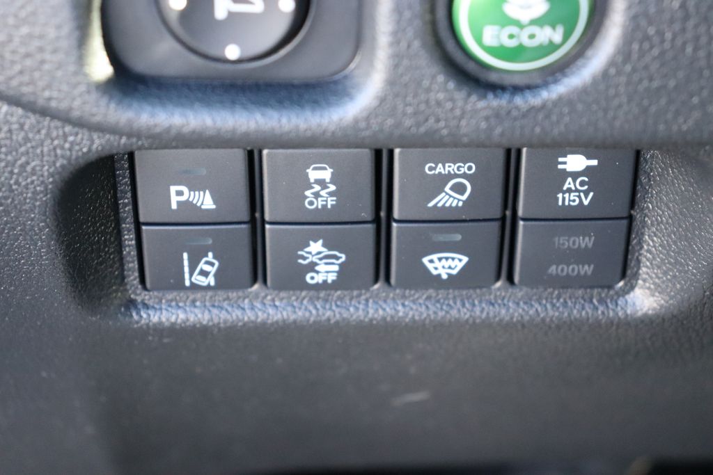 2025 Honda Ridgeline Black Edition photo 32
