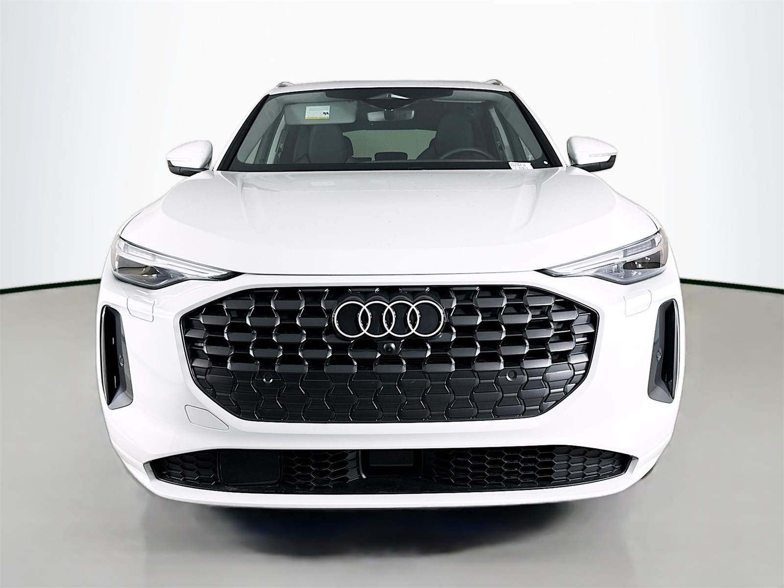 2025 Audi Q5 2.0T Premium Plus photo 2