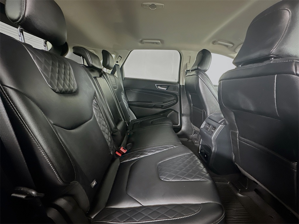 2024 Ford Edge Titanium photo 27