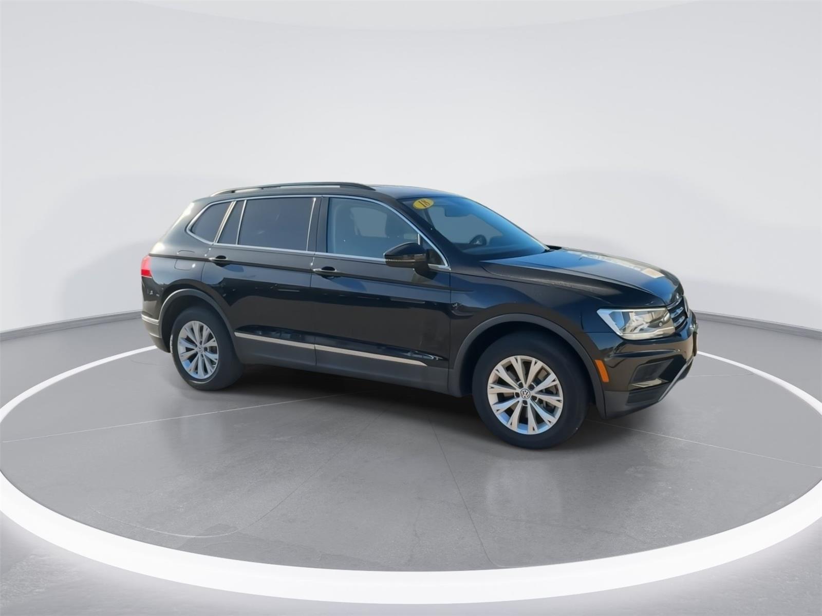 Used 2018 Volkswagen Tiguan SE with VIN 3VV3B7AXXJM091208 for sale in Lampasas, TX