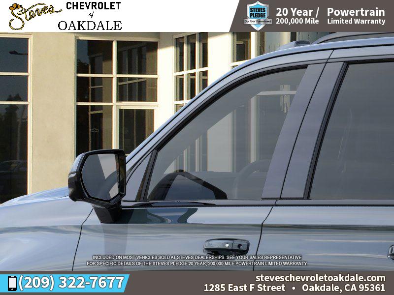 2026 Chevrolet Suburban RST photo 5