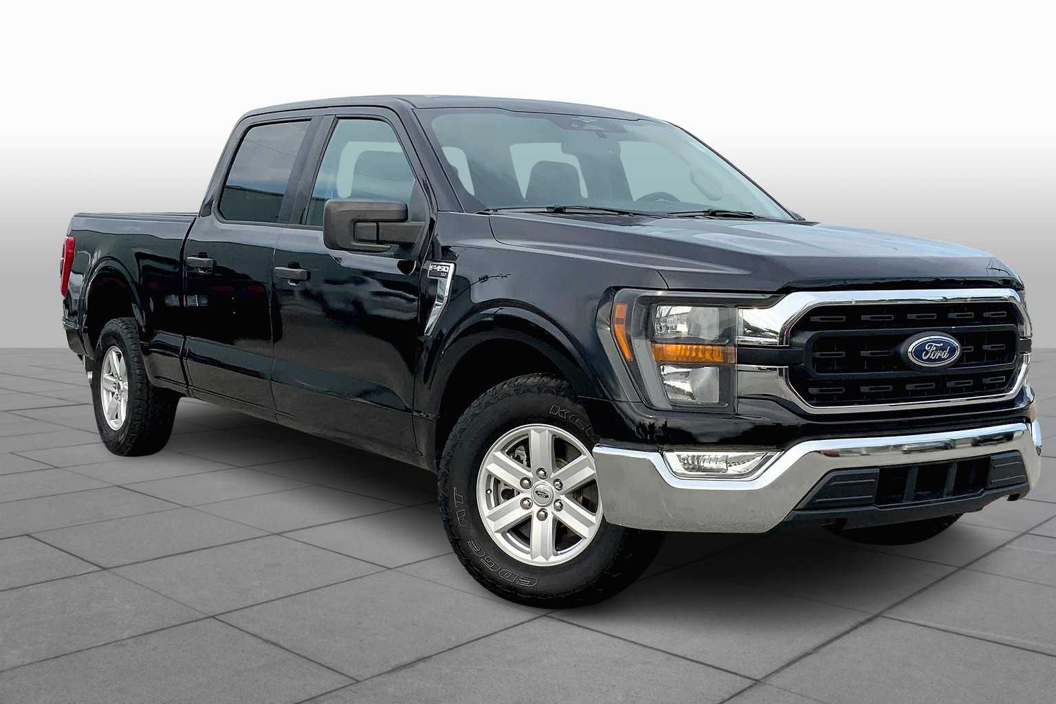 2023 Ford F-150 XLT photo 4