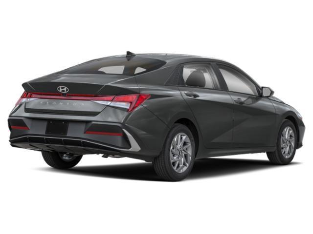 2025 Hyundai Elantra SEL Convenience photo 2