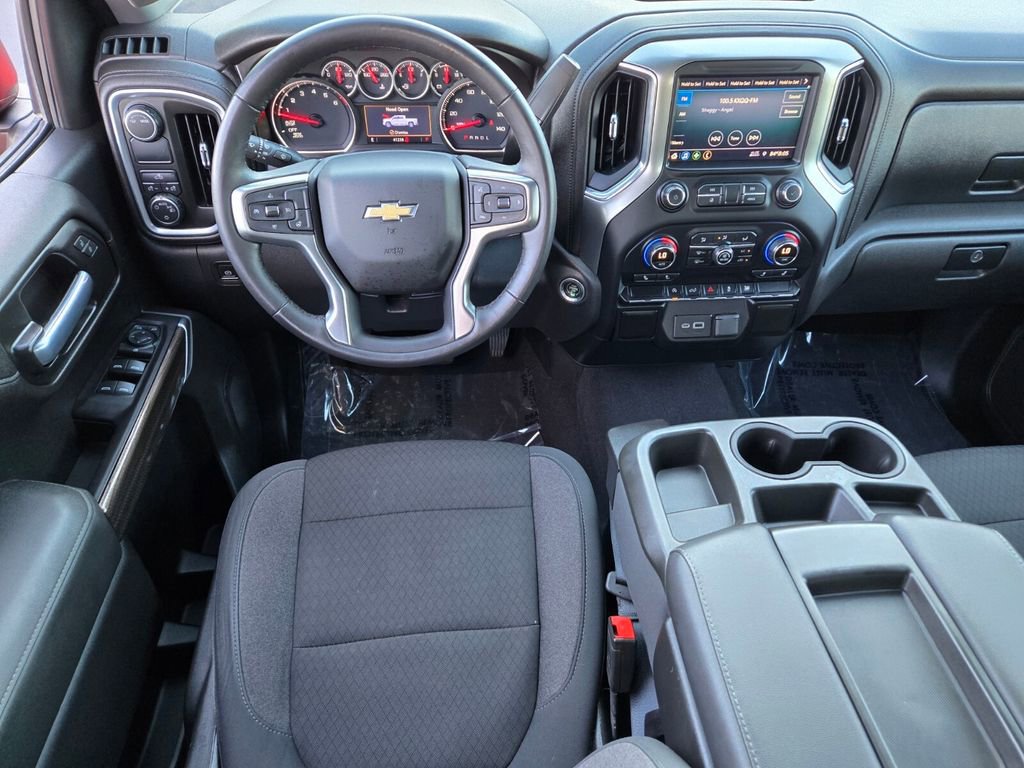 2020 Chevrolet Silverado 1500 LT photo 12