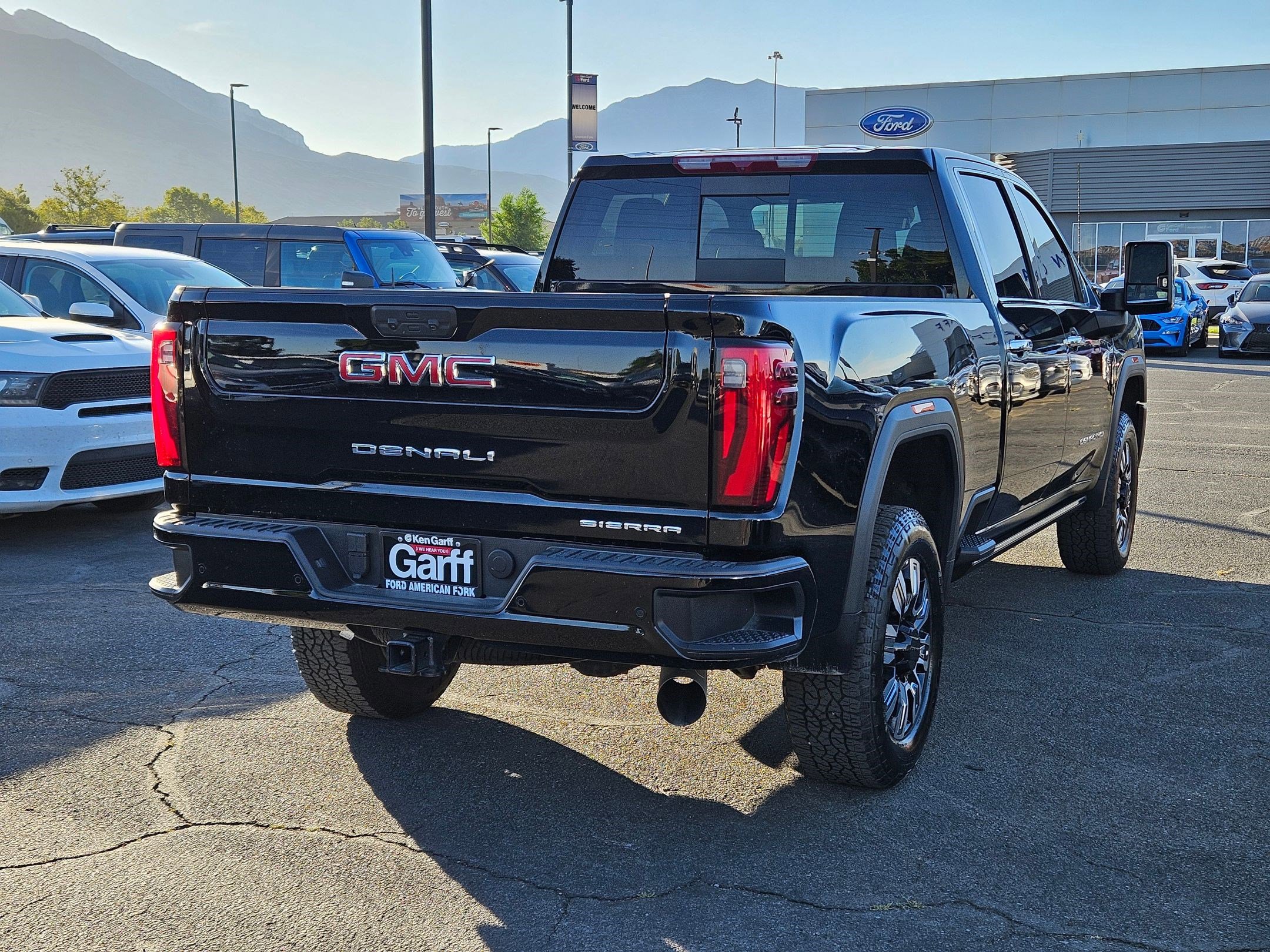 2024 Gmc Sierra HD Denali photo 3