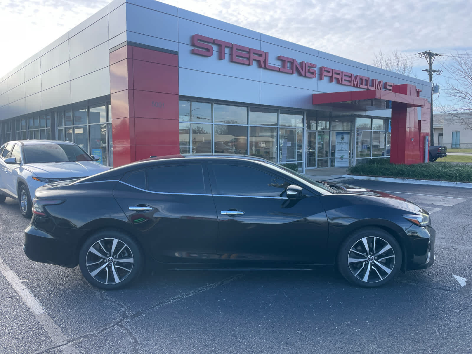 2022 Nissan Maxima SV