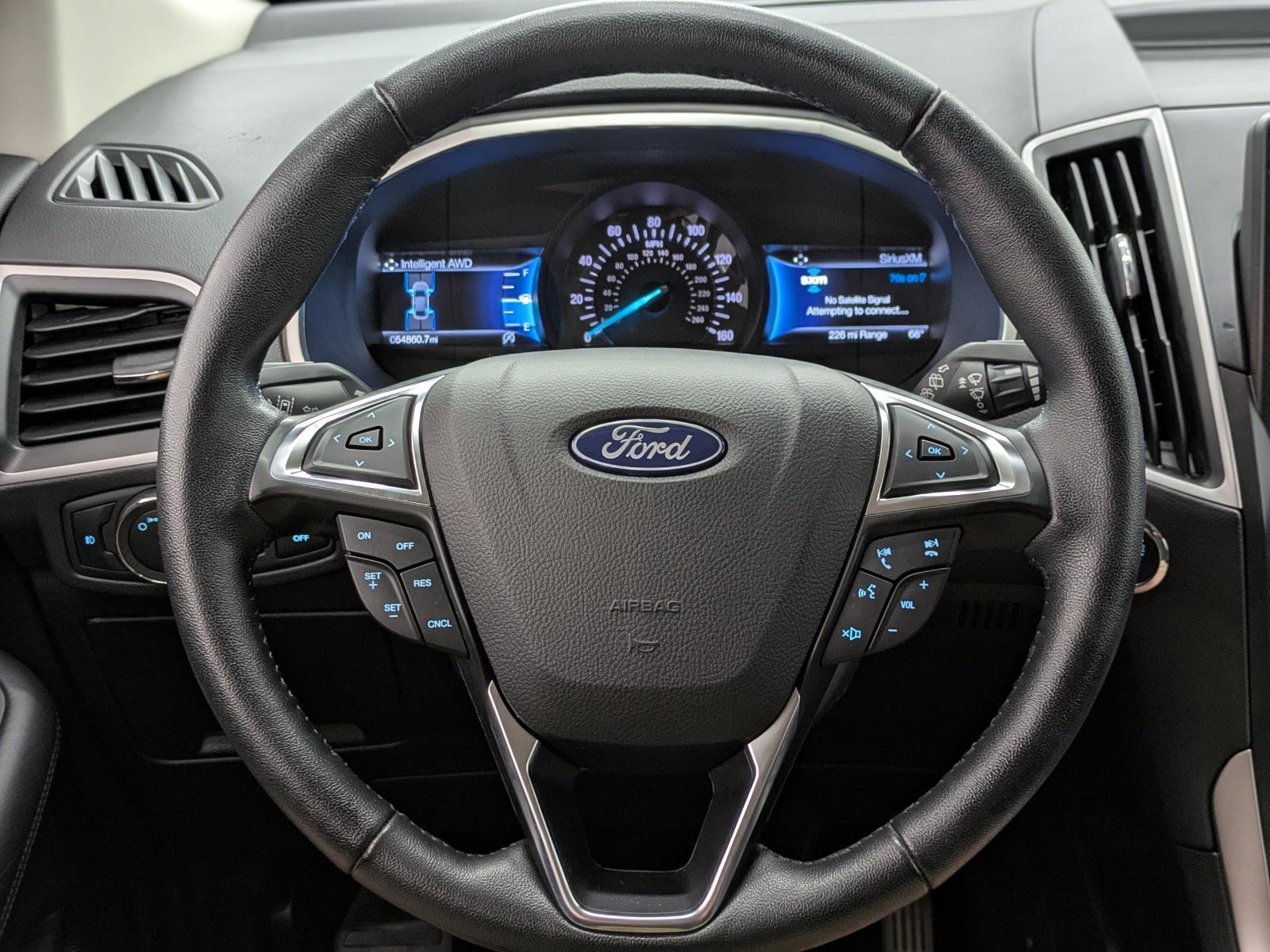 2021 Ford Edge SEL photo 26