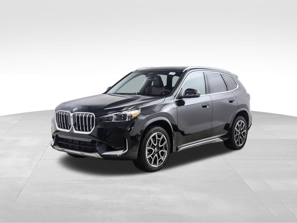 2026 BMW X1 28i's photo