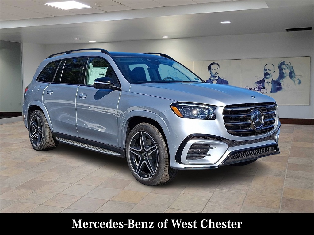 2026 Mercedes-Benz GLS Base's photo
