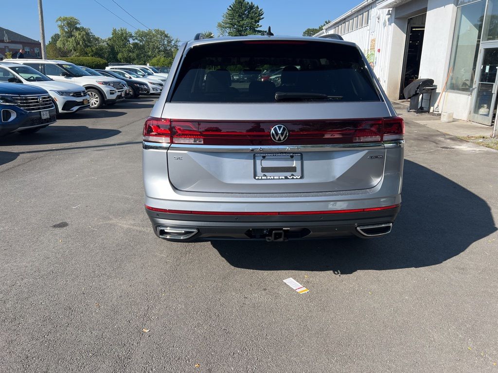 2026 Volkswagen Atlas SE Technology photo 7