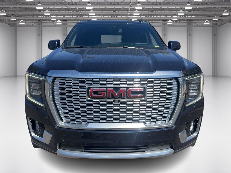 2023 Gmc Yukon XL Denali photo 2