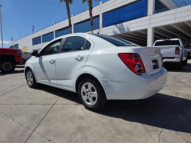 2015 Chevrolet Sonic LS photo 3