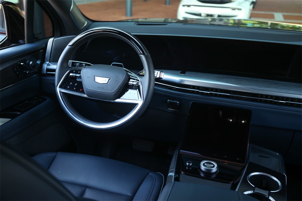 2025 Cadillac Escalade IQ Sport photo 37