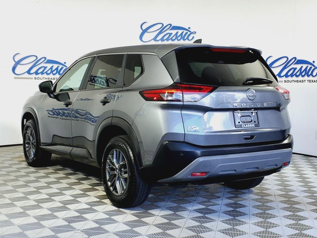 2023 Nissan Rogue S photo 2