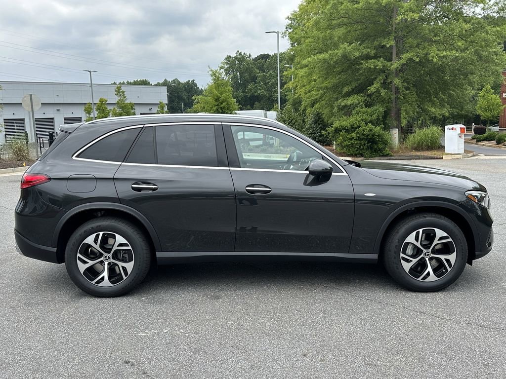 2025 Mercedes Benz GLC 350e 4MATIC photo 9