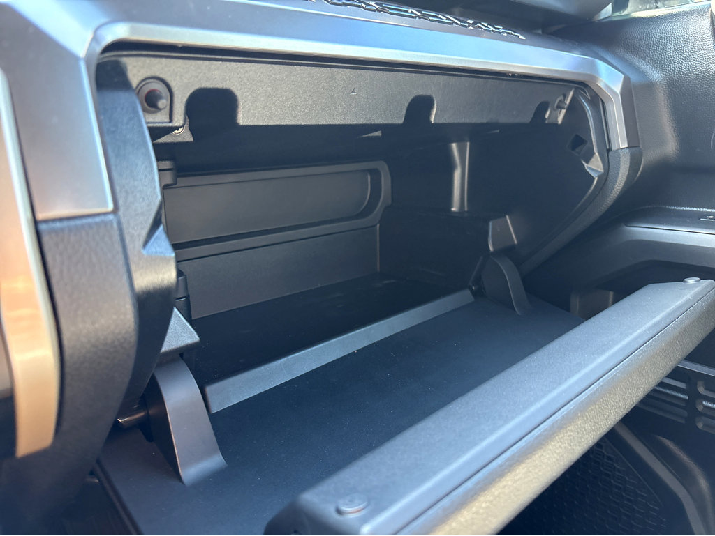 2024 Toyota Tacoma SR5 photo 14