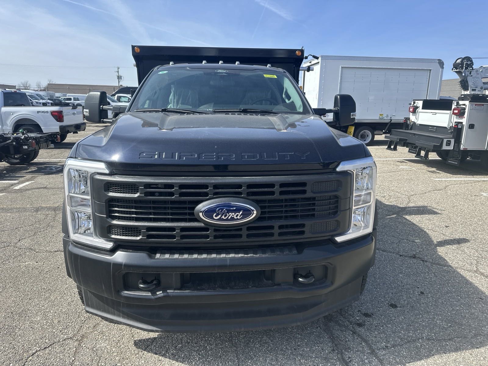 2024 Ford F-550 photo 3