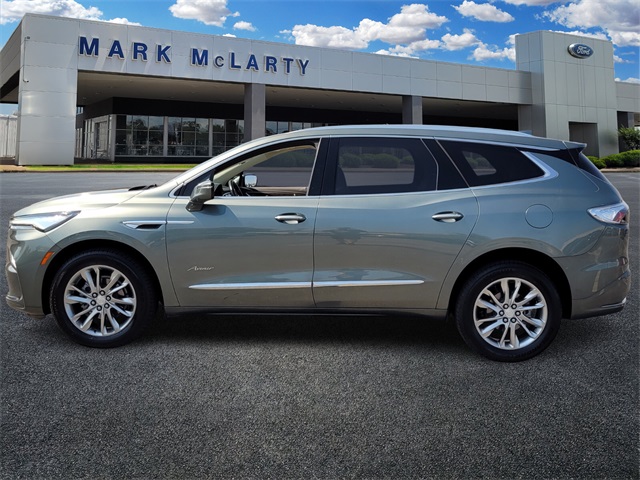 2022 Buick Enclave Avenir photo 6