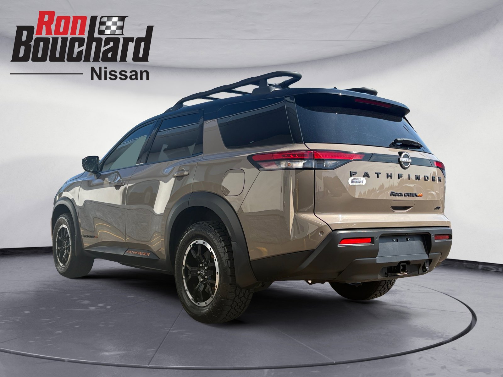 2023 Nissan Pathfinder Rock Creek photo 2