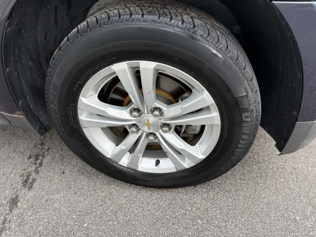 2015 Chevrolet Equinox LS photo 6