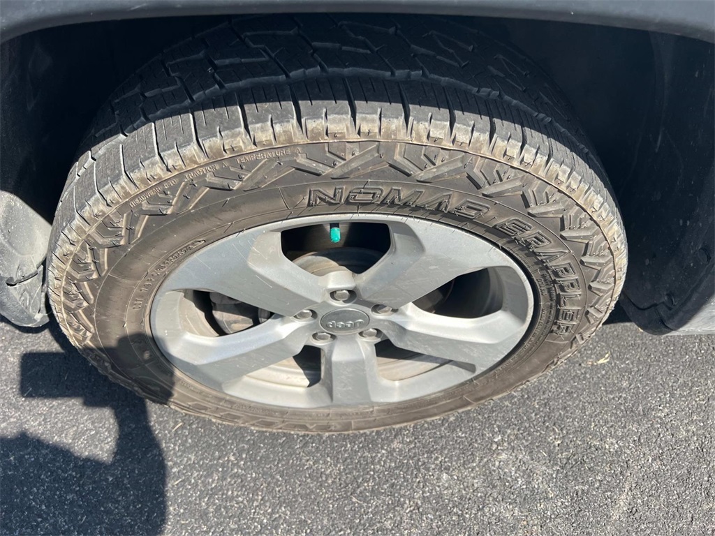 2021 Jeep Compass Latitude photo 20