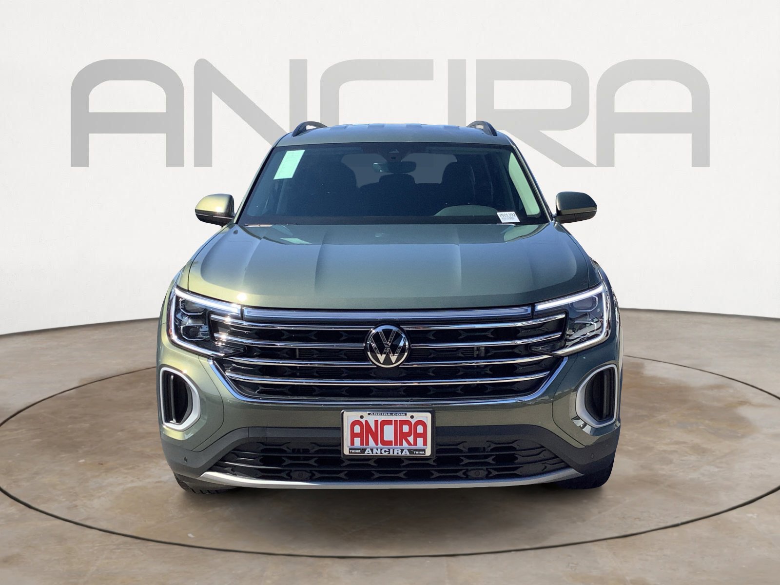 2026 Volkswagen Atlas SE Technology photo 2