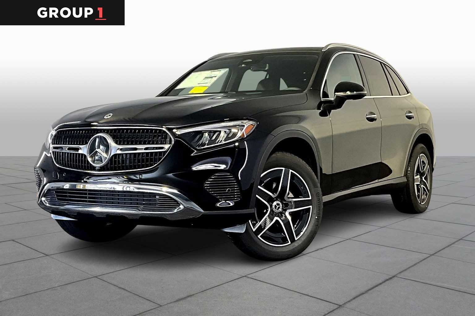 2026 Mercedes-Benz GLC Base's photo
