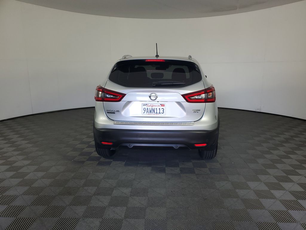 2022 Nissan Rogue Sport SV photo 4