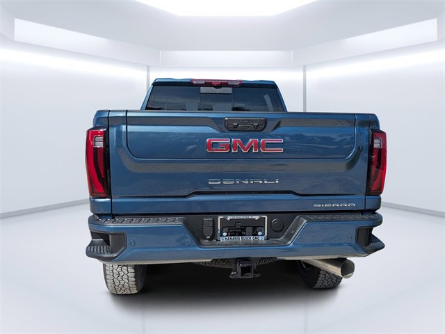 2025 Gmc Sierra 3500 HD Denali photo 4