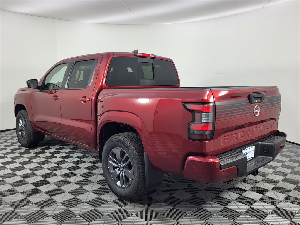 2025 Nissan Frontier Crew Cab SV photo 3