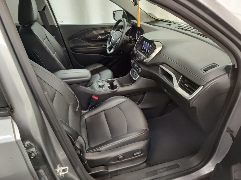 2024 Gmc Terrain SLT photo 8