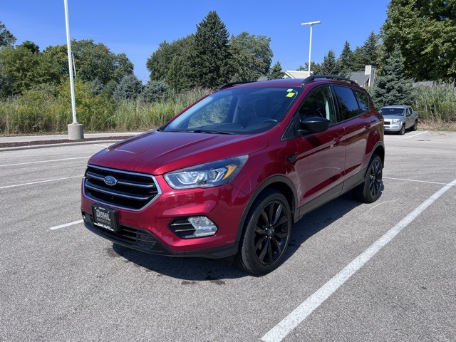 2019 Ford Escape SE photo 3