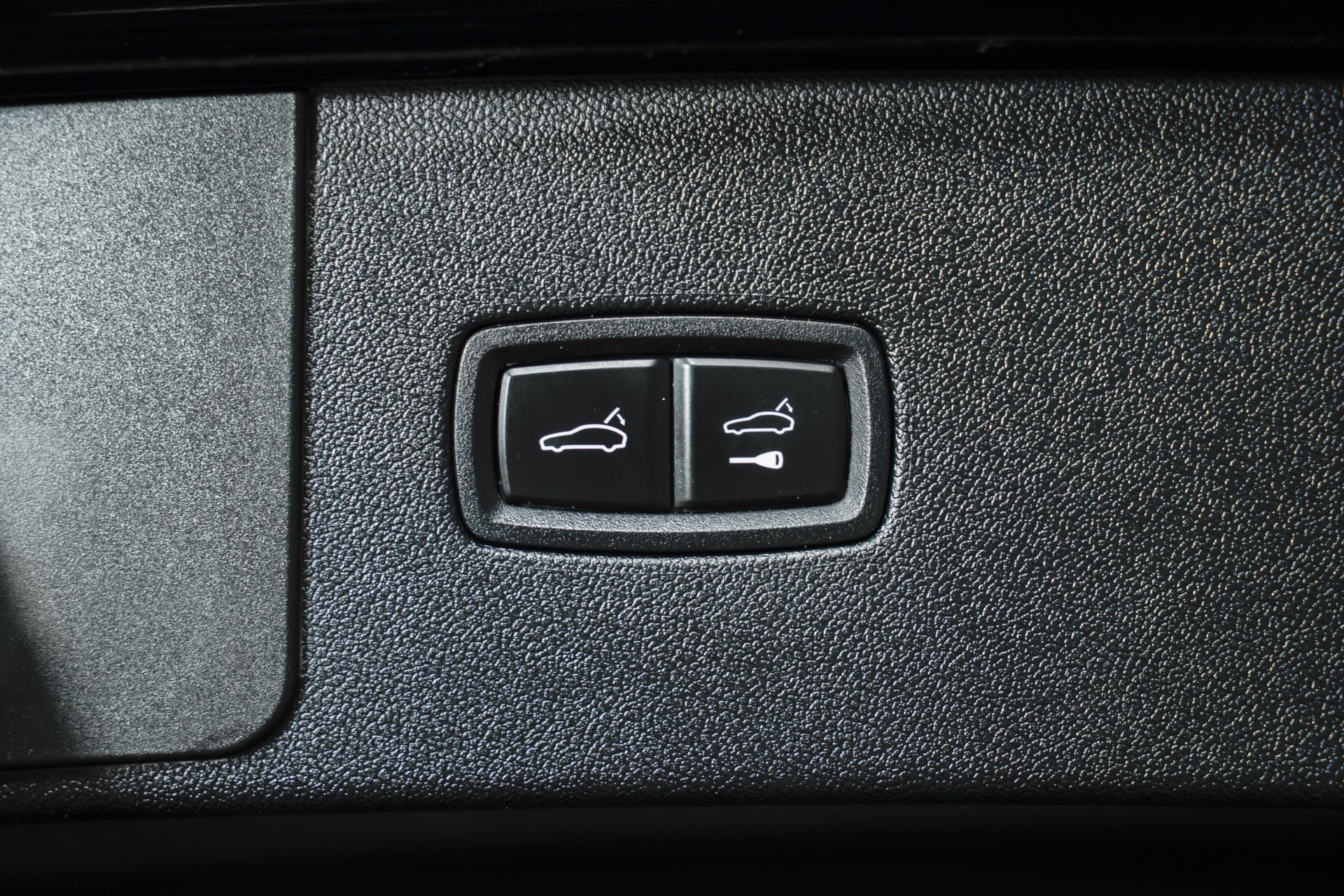 2020 Porsche Cayenne Base photo 30