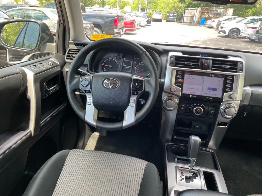 2024 Toyota 4Runner SR5 photo 4