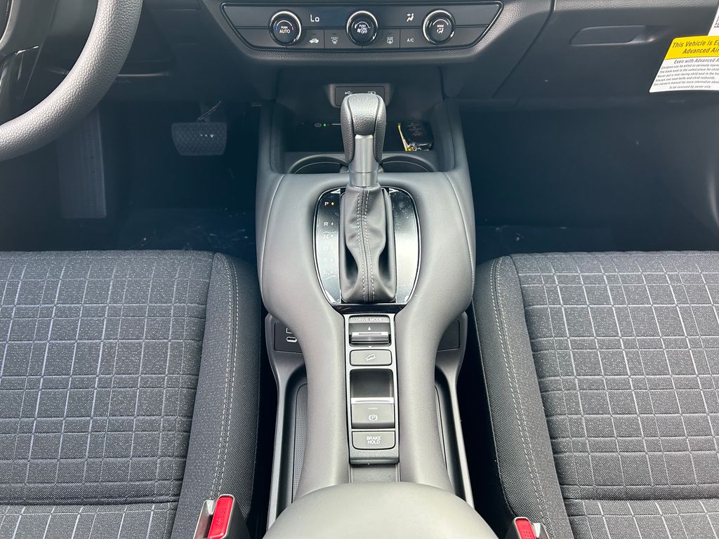 2026 Honda HR-V LX photo 15
