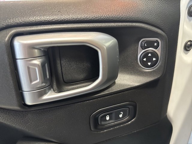 2020 Jeep Wrangler Unlimited North Edition photo 4