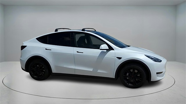 Used 2021 Tesla Model Y Long Range with VIN 5YJYGDEE3MF298478 for sale in Arlington, TX