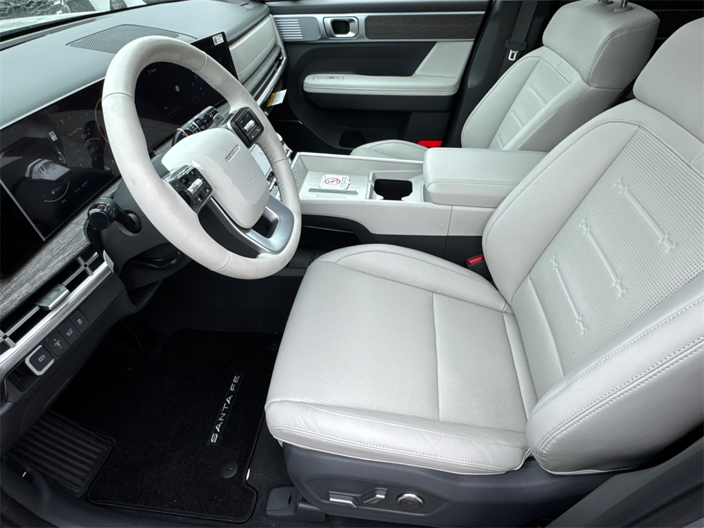 2025 Hyundai Santa Fe photo 4