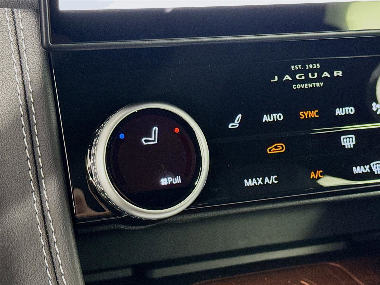 2026 Jaguar F-PACE P250 R-Dynamic S photo 19